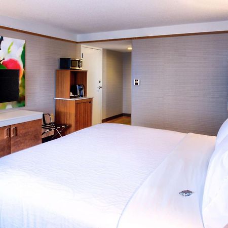Hilton Garden Inn Detroit Southfield Buitenkant foto
