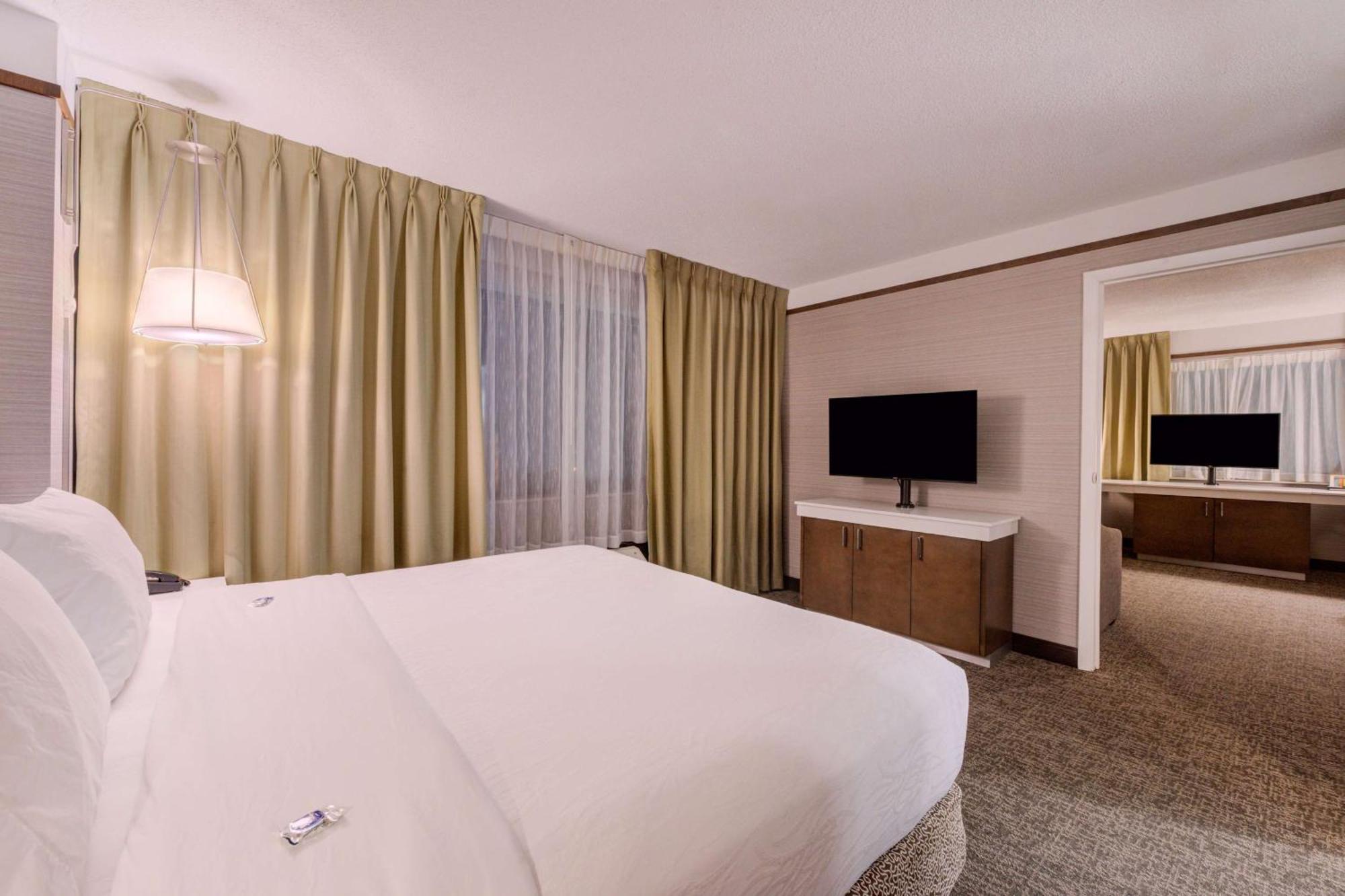 Hilton Garden Inn Detroit Southfield Buitenkant foto