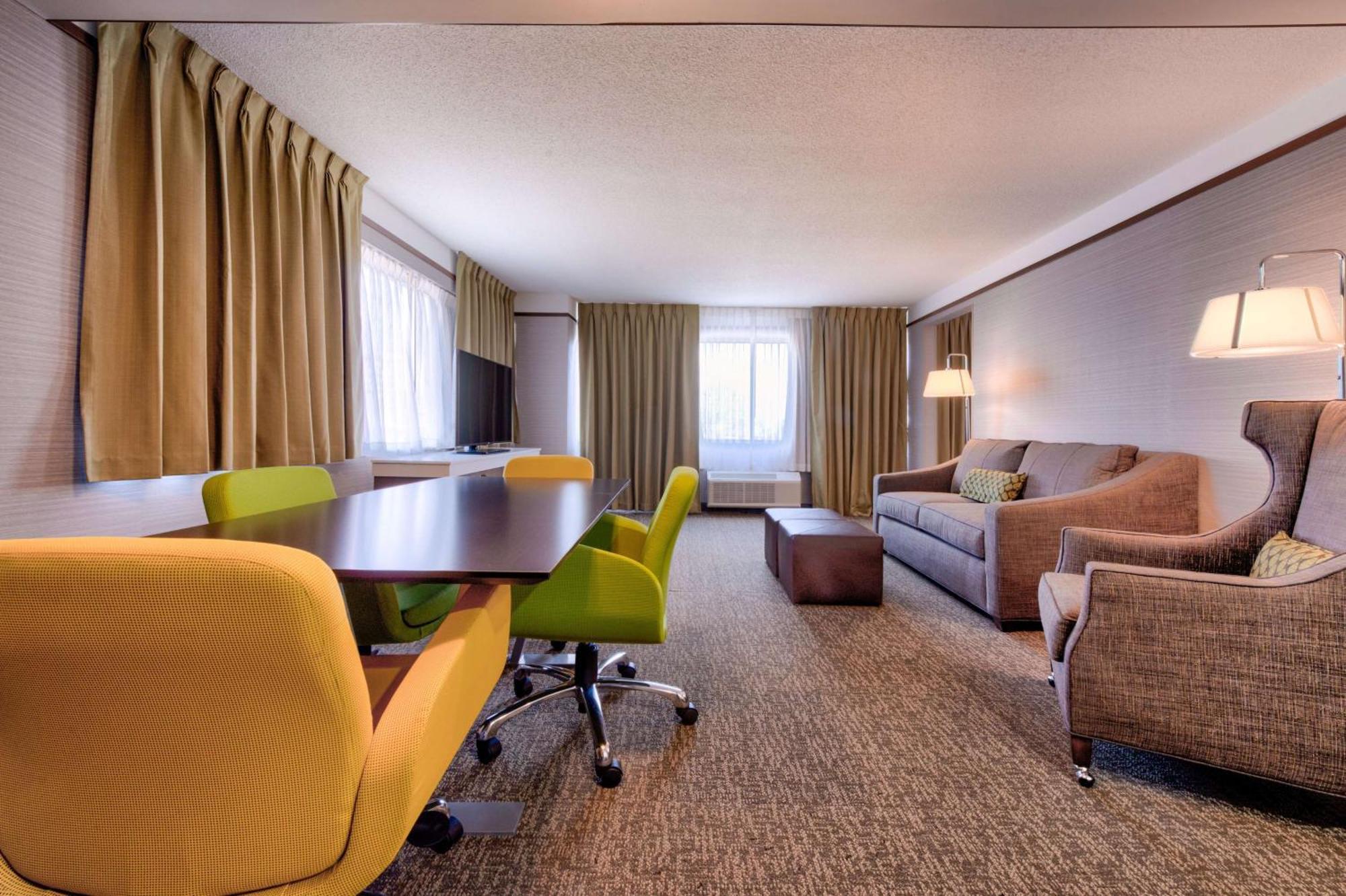 Hilton Garden Inn Detroit Southfield Buitenkant foto
